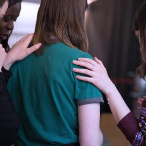 How Does Prayer Help Abuse Victims? HOW DOES PRAYER HELP ABUSE VICTIMS?