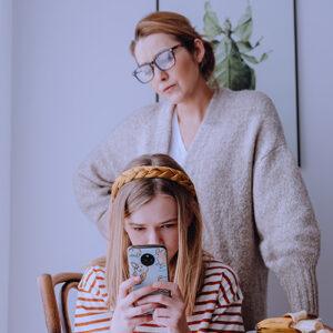 How to Help Your Teen Avoid Abusive Relationships How To Help Your Teen Avoid Abusive Relationships